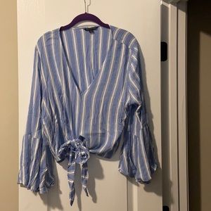 American eagle stripped front tie shirt